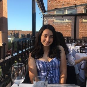 Meet your Posher, Carina